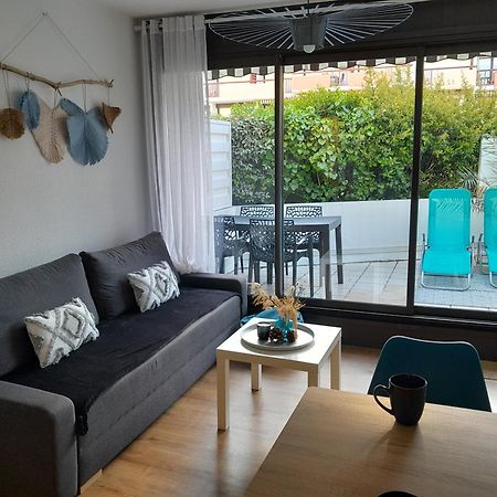 Апартаменты Joli 2 Pieces Sur Le Port Avec Piscine, Terrasse, Parking Капбретон Экстерьер фото