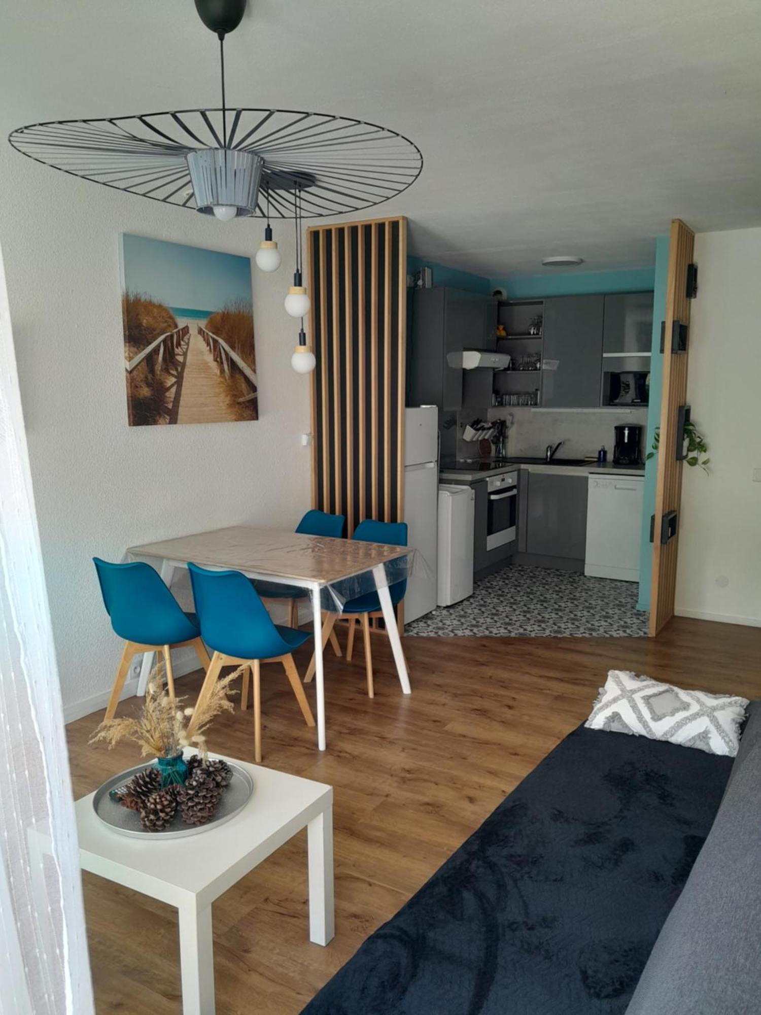 Апартаменты Joli 2 Pieces Sur Le Port Avec Piscine, Terrasse, Parking Капбретон Экстерьер фото